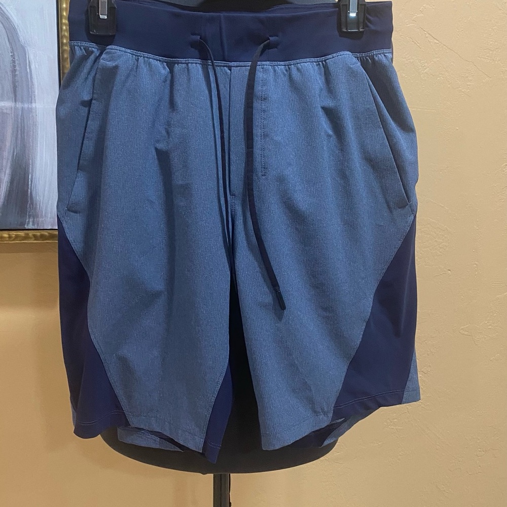 Lululemon Athletica Blue and Navy Men's Athletic Shorts